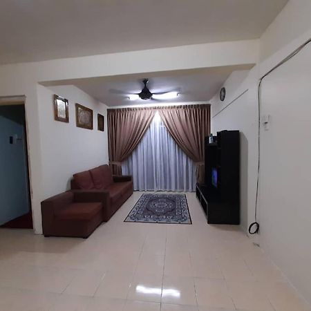Dhuha Homestay @ Seri Alam Masai , Johor Екстериор снимка