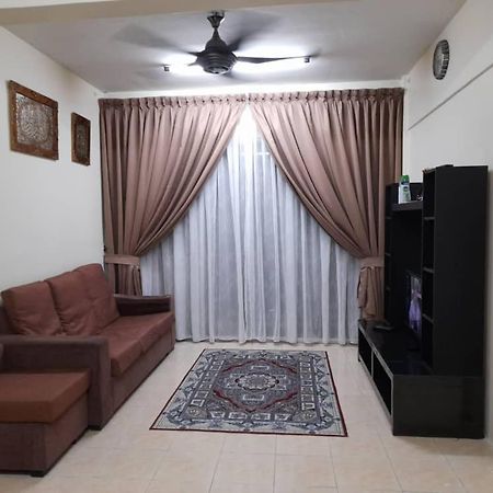 Dhuha Homestay @ Seri Alam Masai , Johor Екстериор снимка