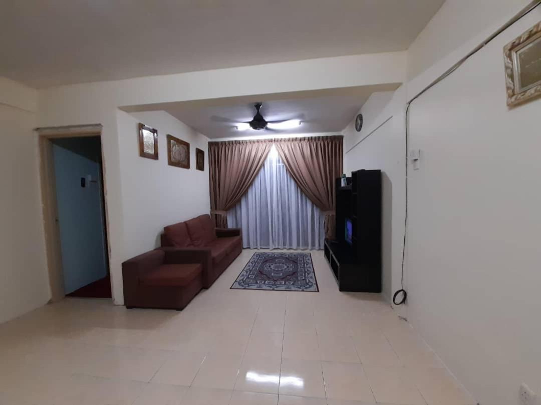 Dhuha Homestay @ Seri Alam Masai , Johor Екстериор снимка
