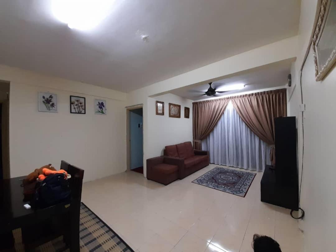 Dhuha Homestay @ Seri Alam Masai , Johor Екстериор снимка